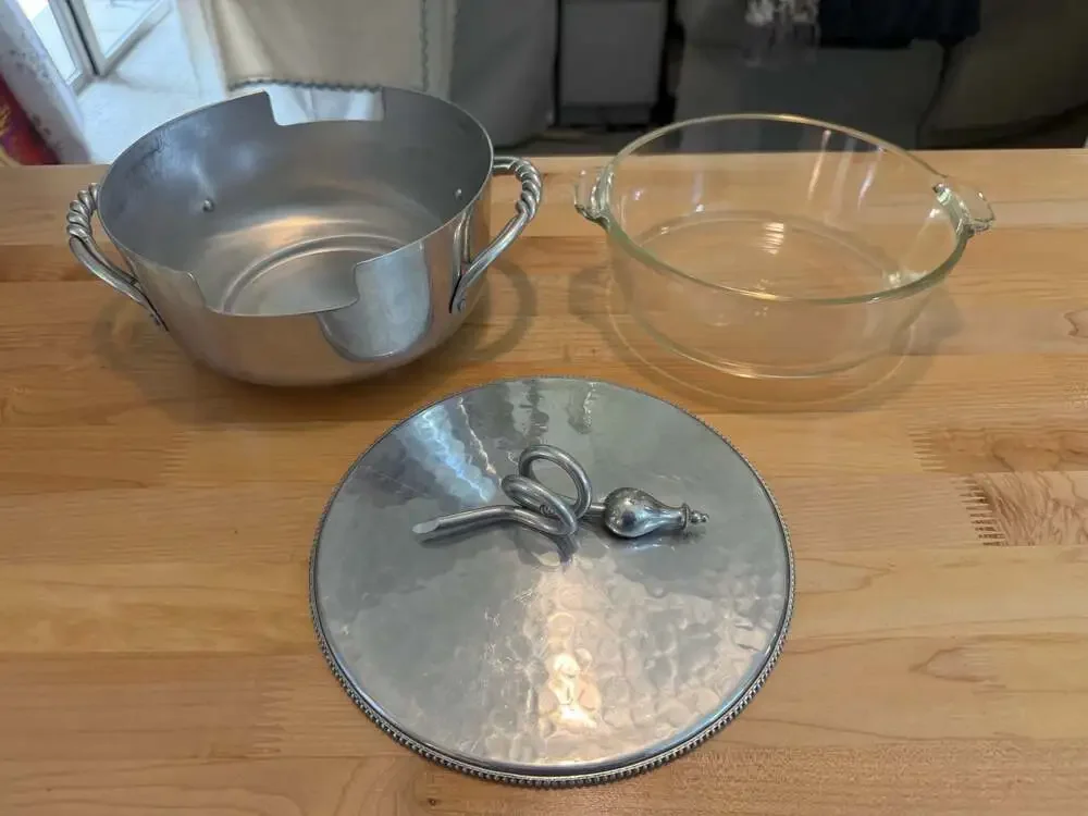 Vintage Buenilum Aluminum Covered Casserole Dish with Pyrex Glass Insert